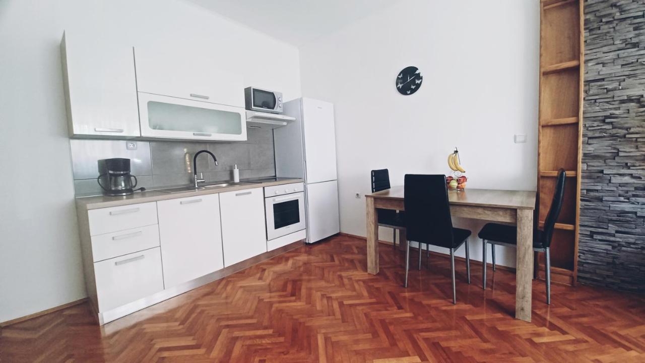 شقة بولا  في Apartman Dora المظهر الخارجي الصورة